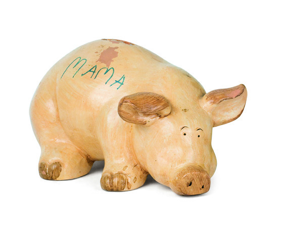 Clay typical piggy bank, of unknown origin, from the Interwar period